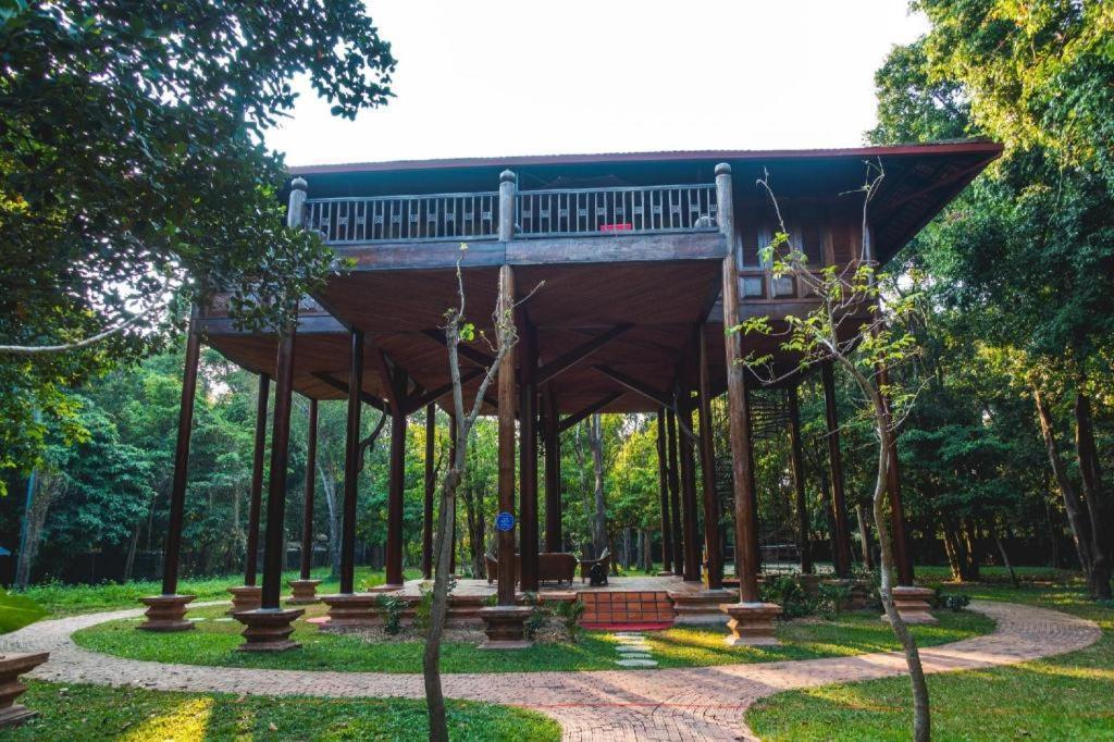 Angkor Village Resort & Spa Ciudad de Siem Riep Exterior foto