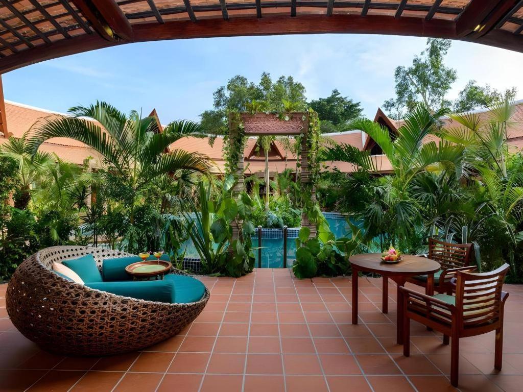 Angkor Village Resort & Spa Ciudad de Siem Riep Exterior foto